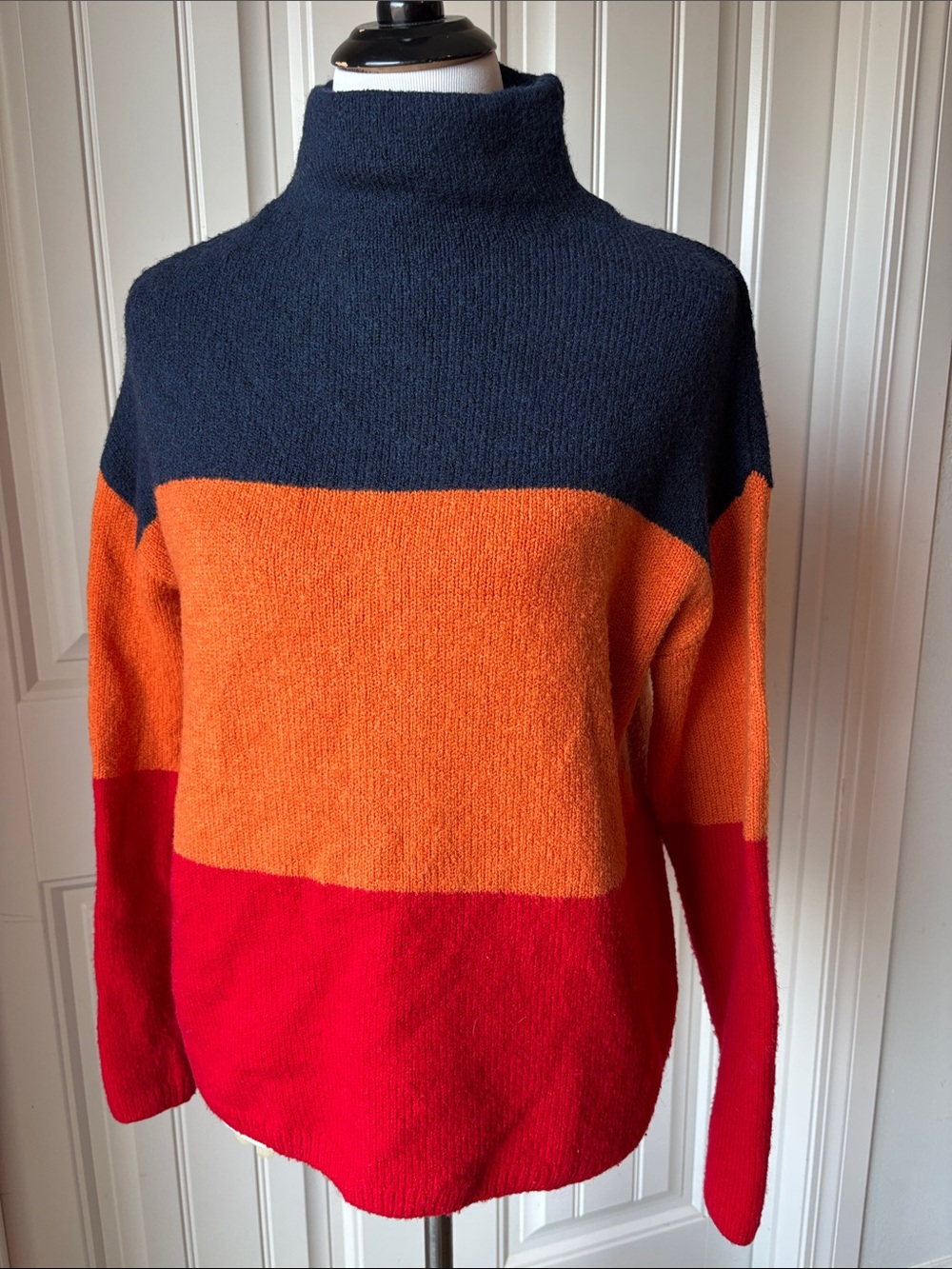 C&C California Navy, Orange & Red Colorblock Turtleneck Sweater size M